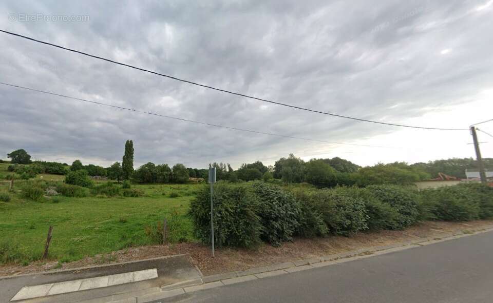 Terrain à HONNECOURT-SUR-ESCAUT