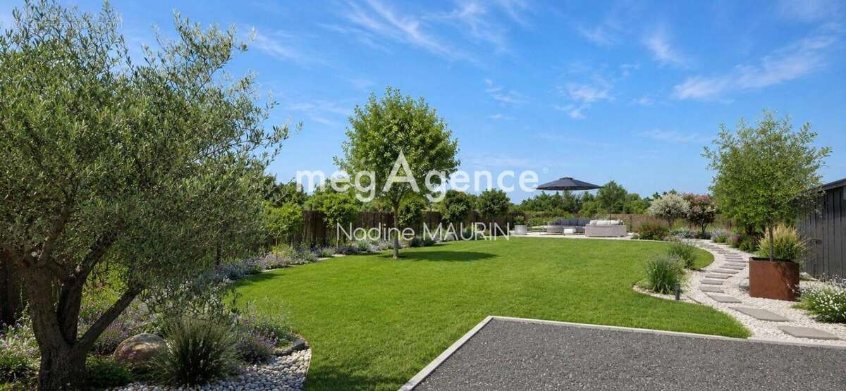 plain pied 85 m² 3 chambres terrain de 1850 m² - photo 2