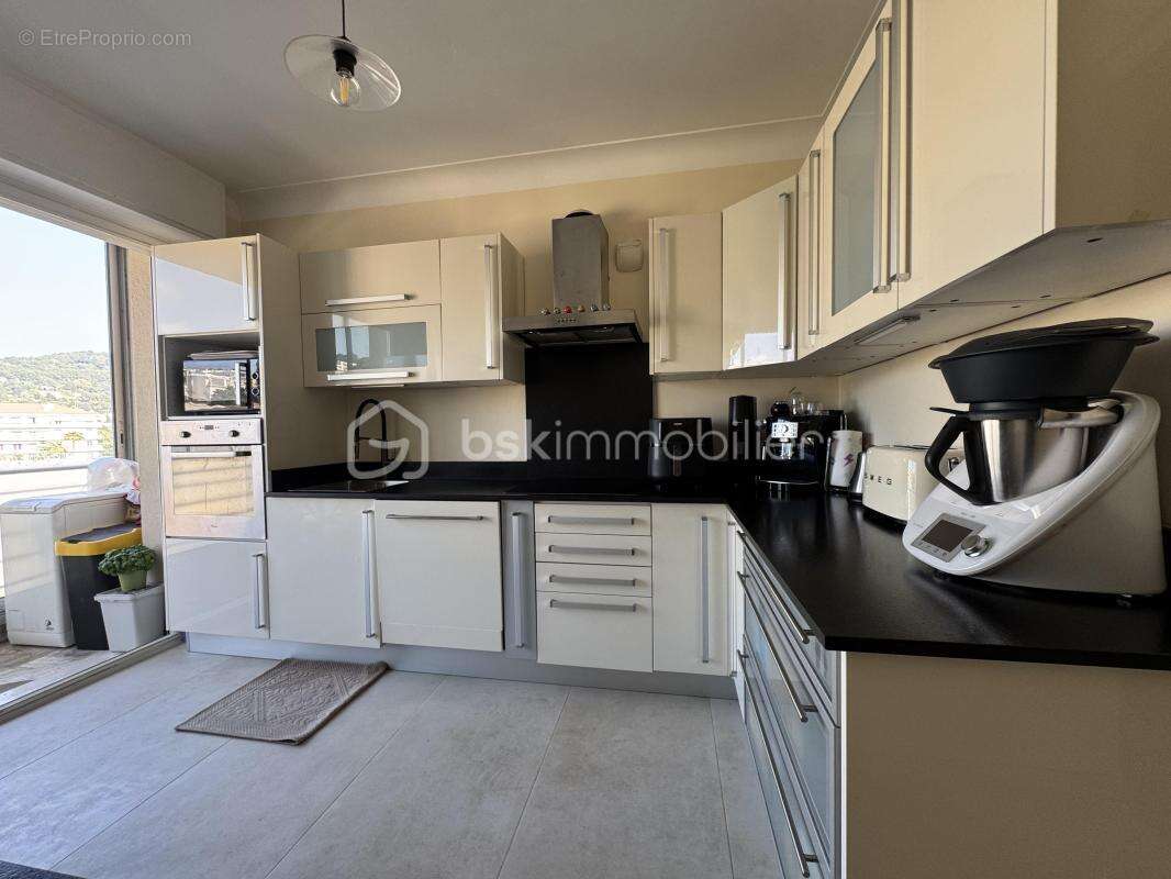 Appartement à LE CANNET