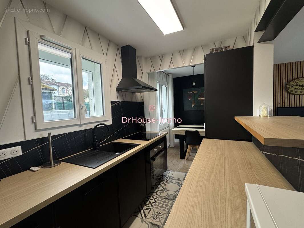 Maison à COULOUNIEIX-CHAMIERS