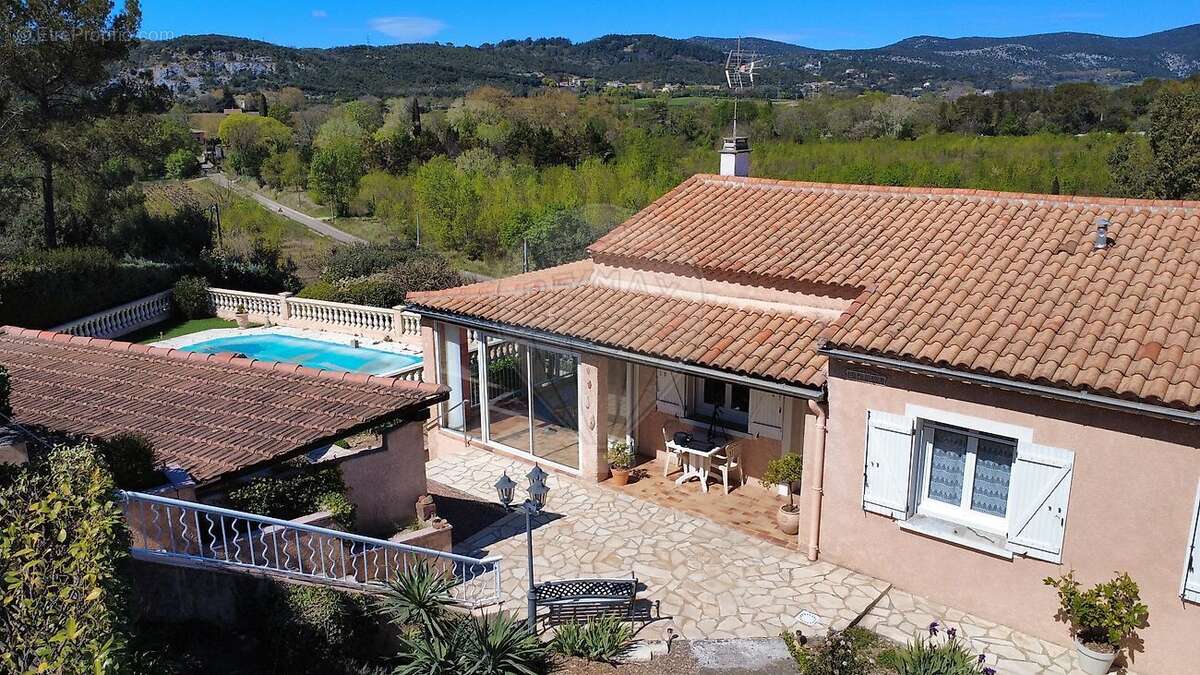 Maison à BOISSET-ET-GAUJAC