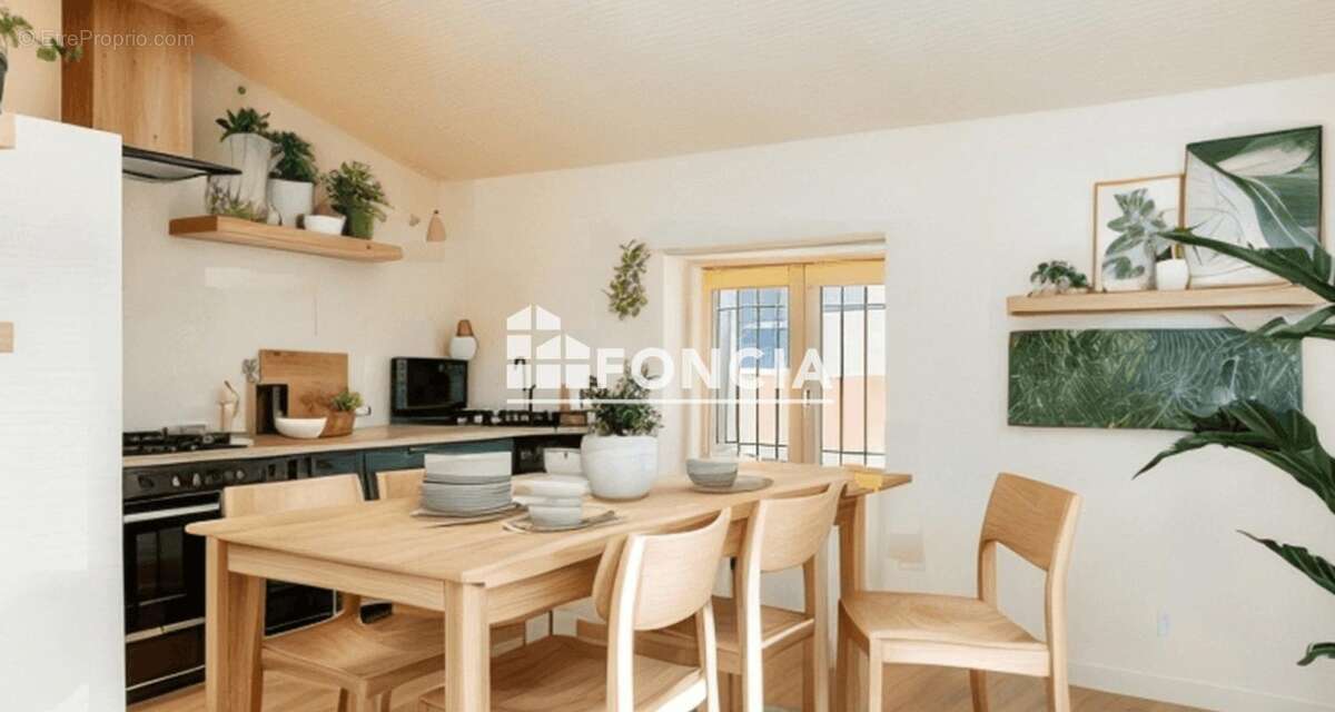 Appartement à ROMANS-SUR-ISERE