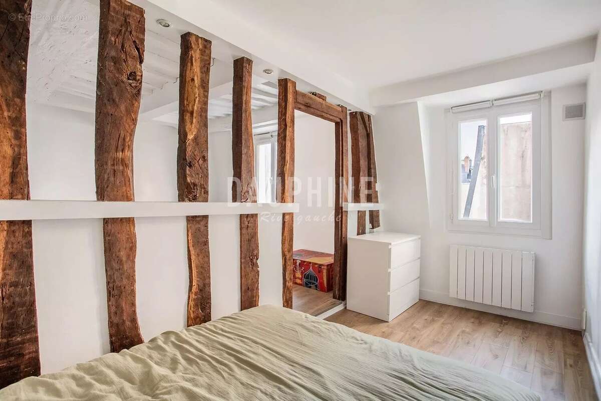 Appartement à PARIS-7E