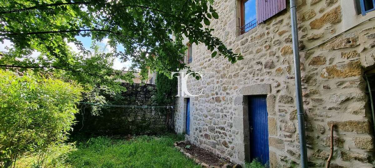 Appartement à LES ASSIONS