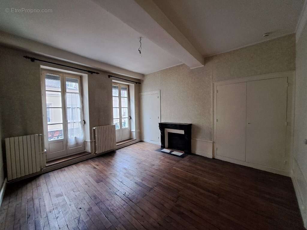 Appartement à AUTUN