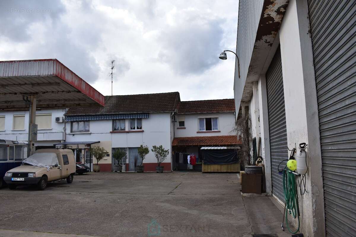 Viager libre une tete rente 3500 euros - photo 3