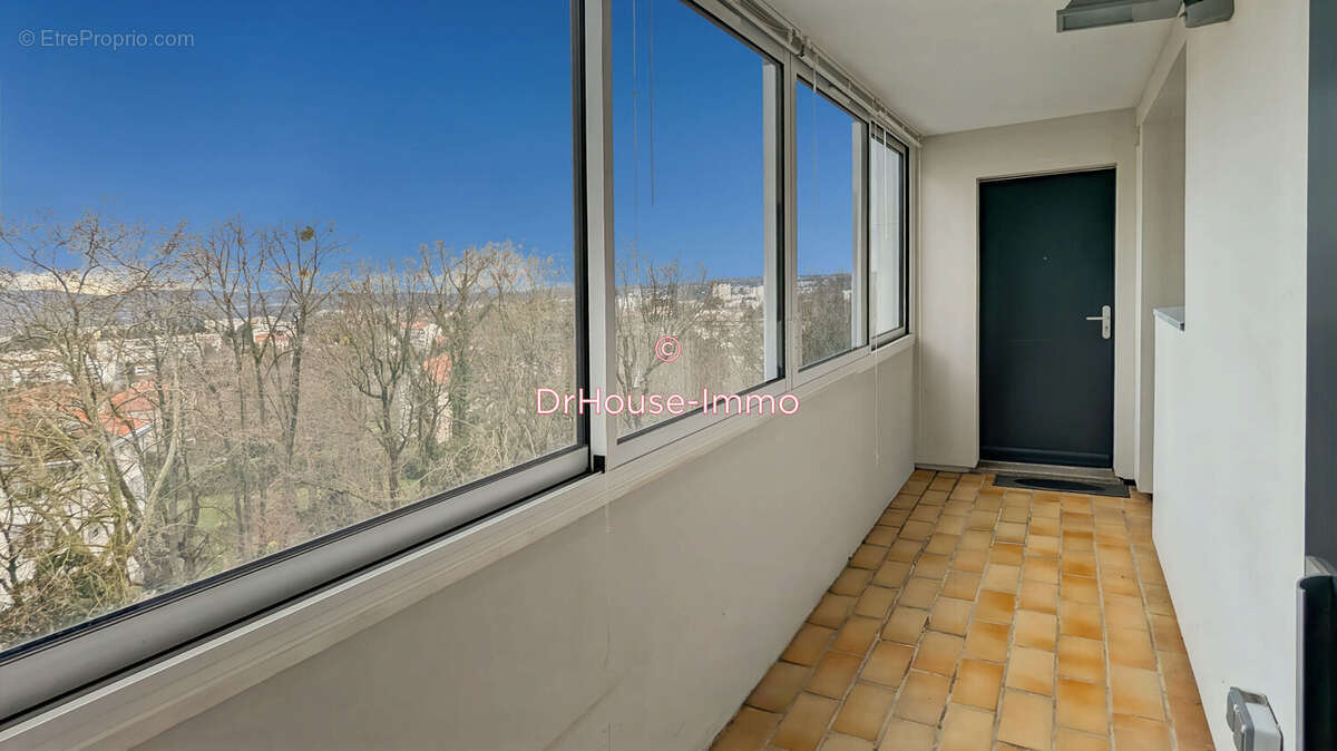 Appartement à LYON-5E