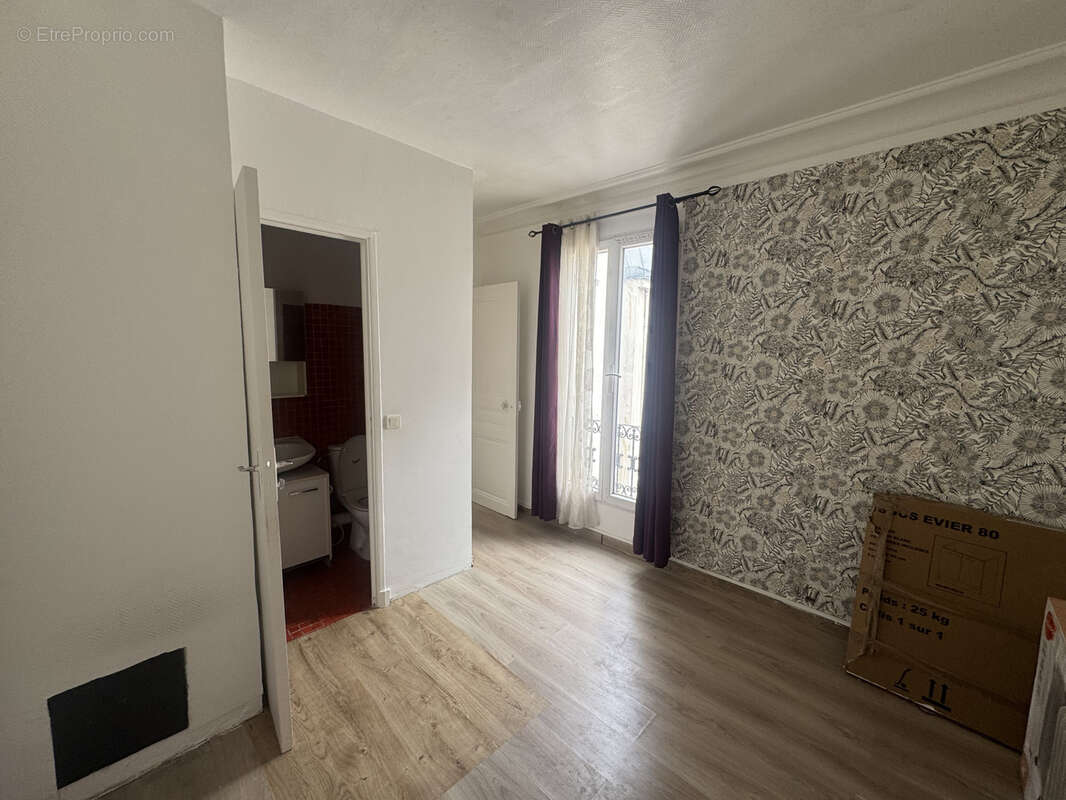 Appartement à PARIS-12E