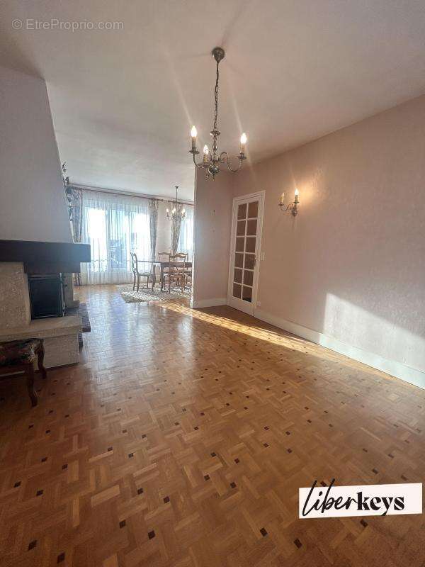 Maison à LANESTER