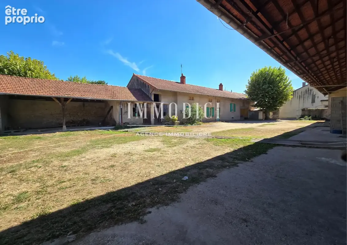 Ancienne ferme avec nombreuses dépendances   134 m2 habitables - photo 20
