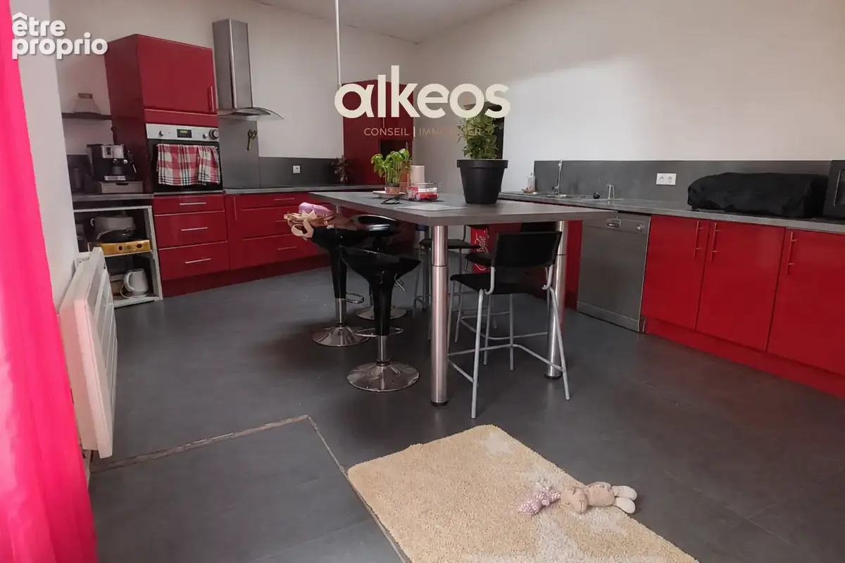 Maison de caractère avec ancienne boutique  231 m2  Grange & terrasses - photo 5