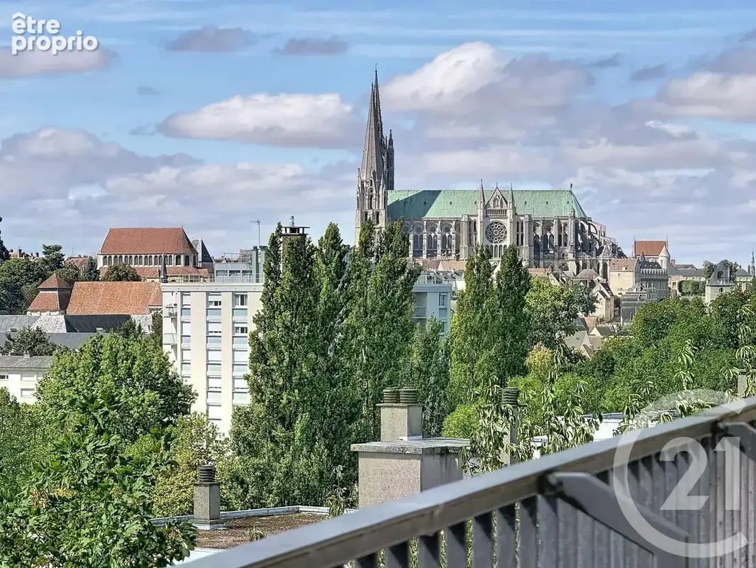 Appartement 1 pièce 33 m² à vendre à Chartres (28000) - photo 2