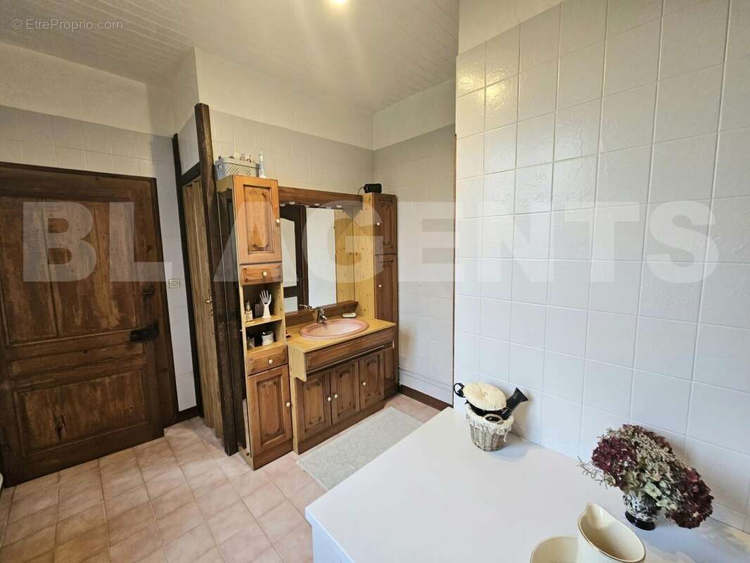 20251113_144753 - Maison à CONTEVILLE