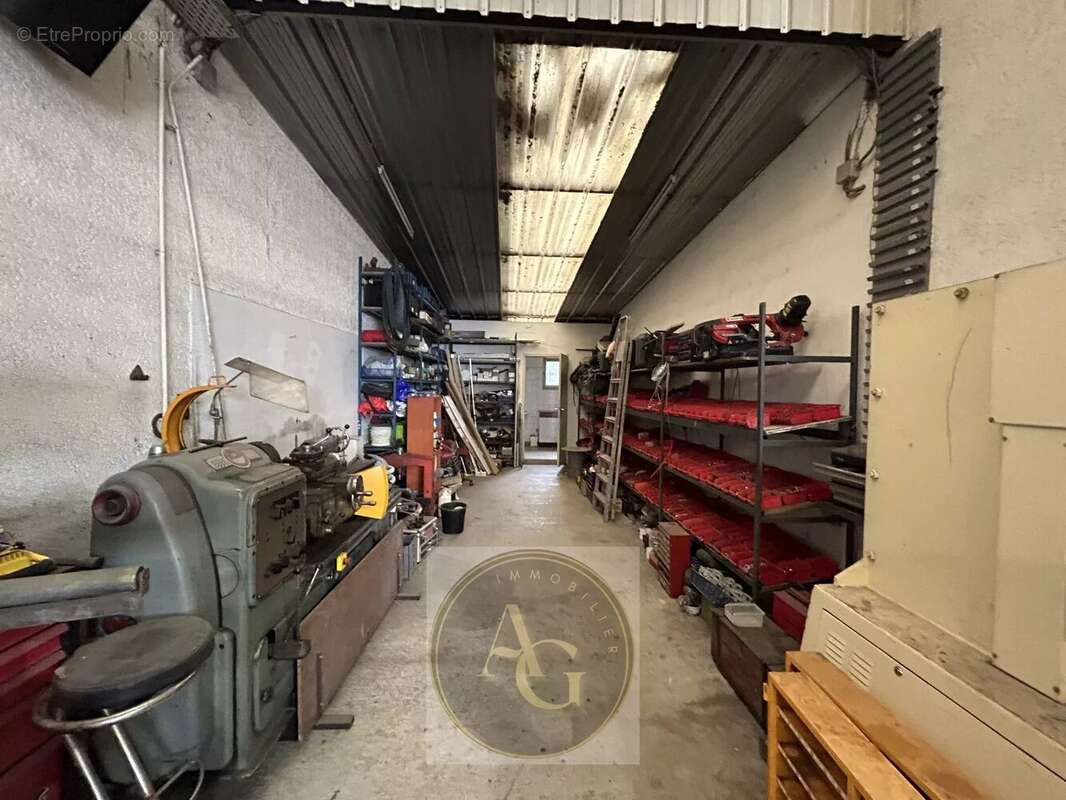 Commerce à CASTELNAUDARY