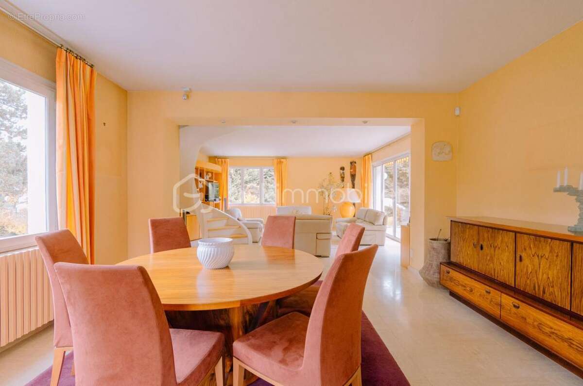 Maison à BOIS-LE-ROI