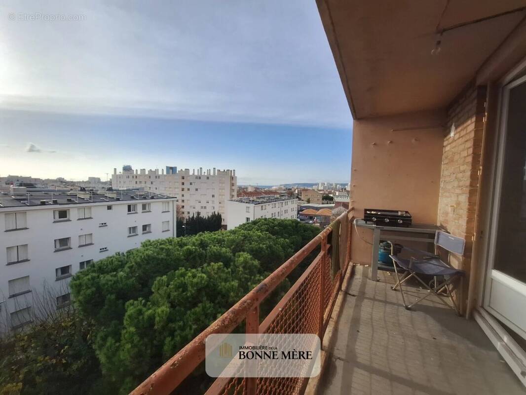 Appartement à MARSEILLE-14E