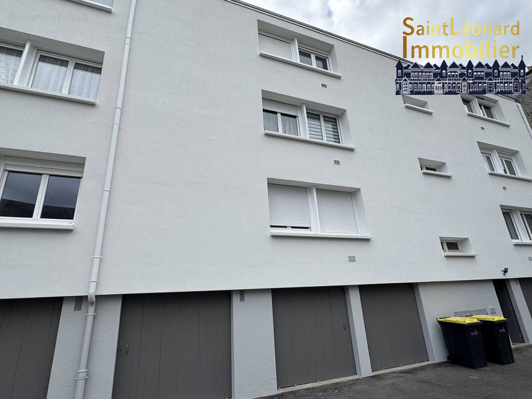 Appartement à FOUGERES