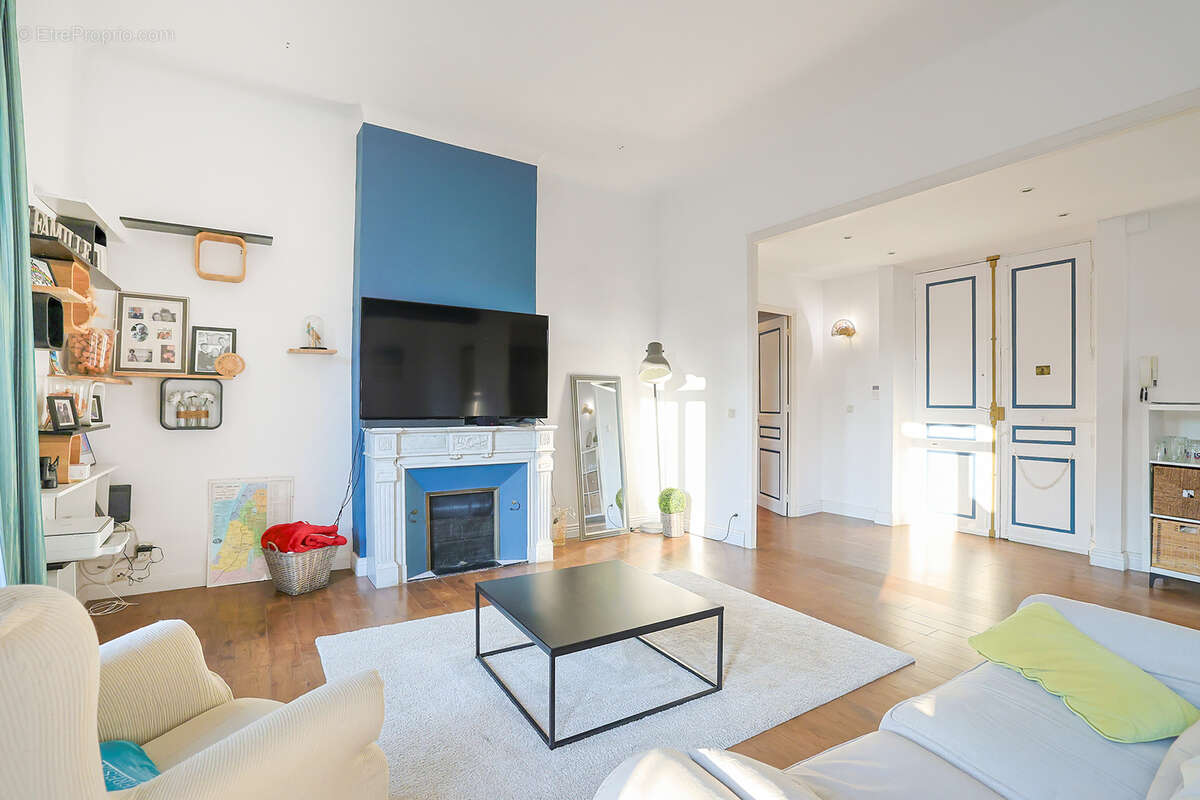 Appartement à HYERES