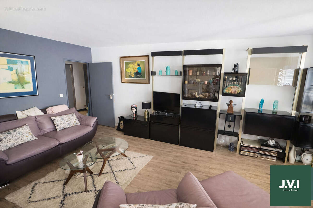 Appartement à ENGHIEN-LES-BAINS