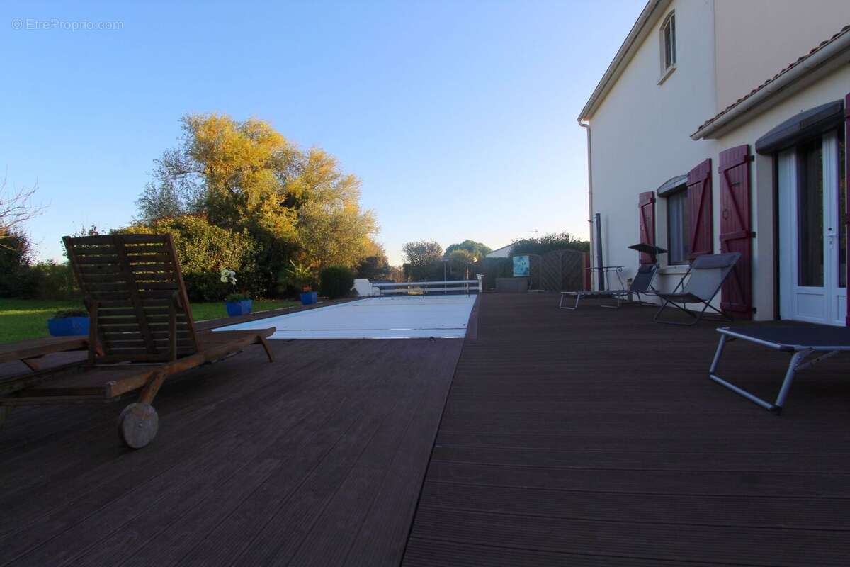 Maison à SAINT-MICHEL-EN-L&#039;HERM