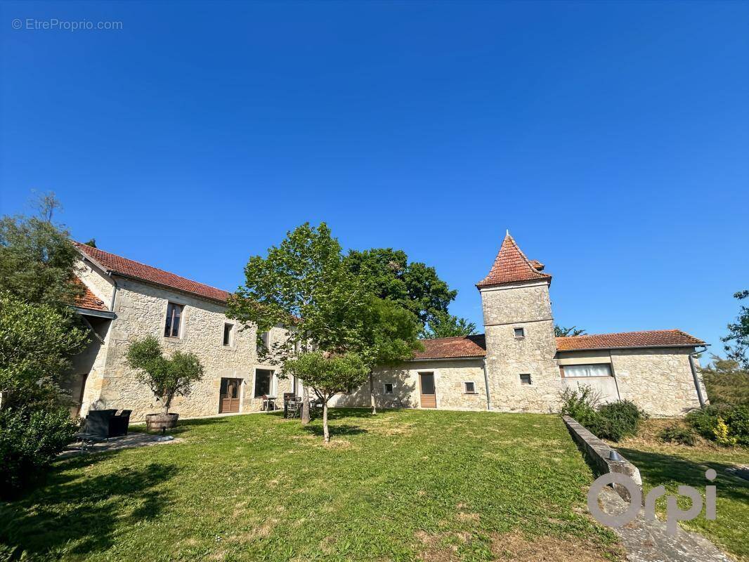 Maison à LECTOURE