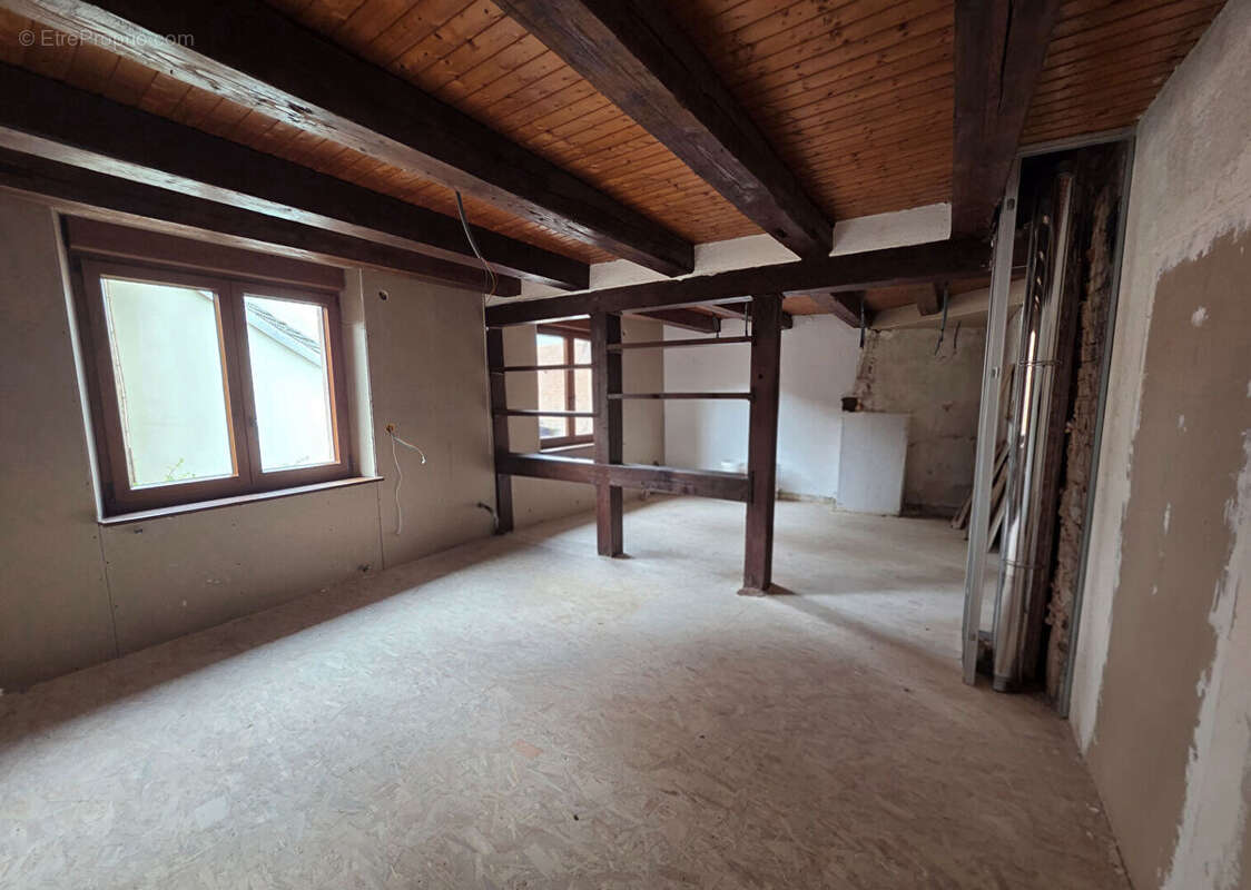 Maison à DOSSENHEIM-SUR-ZINSEL