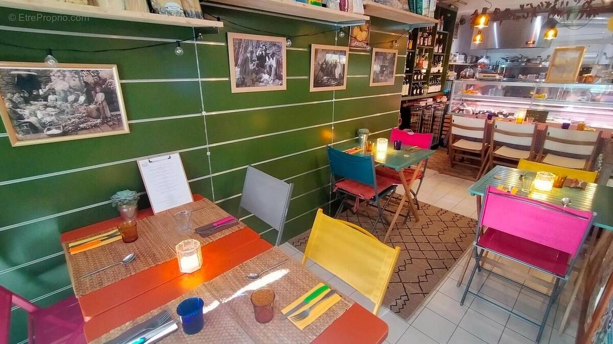 Photo 1 - Commerce à PRAYSSAC