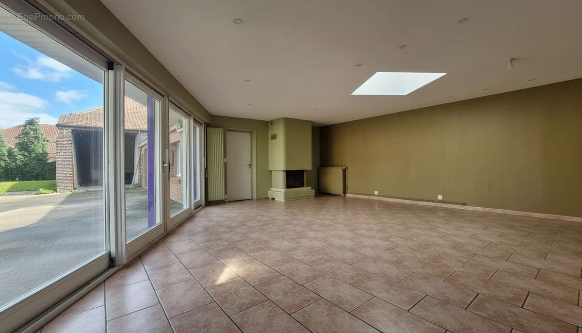 Maison à HERSIN-COUPIGNY