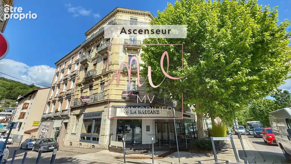 Appartement à VOIRON