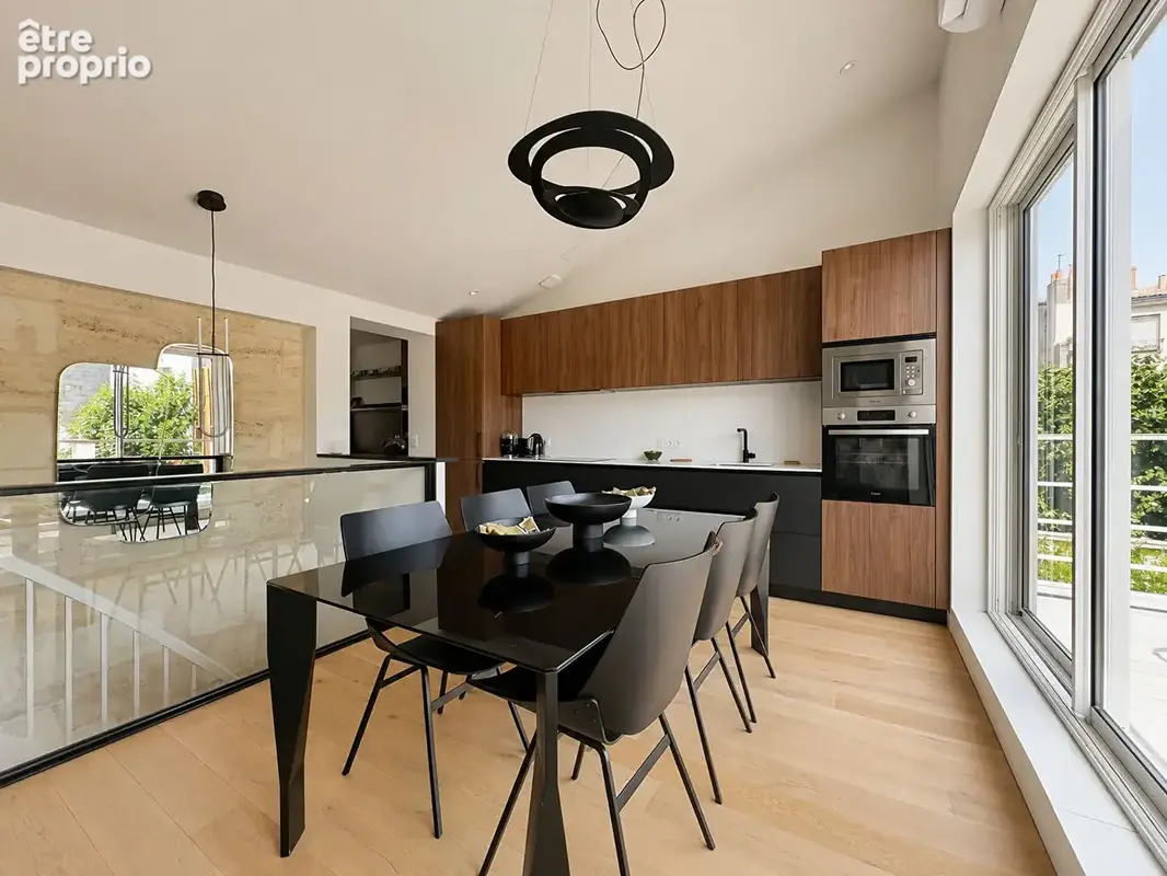 Maison Rénovée 4P  85,28m² + dépendance avec projet d'extension - CHARTRONS - photo 5