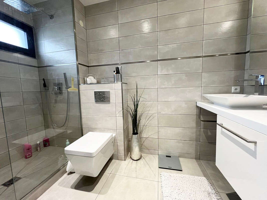 Maison à JOINVILLE-LE-PONT