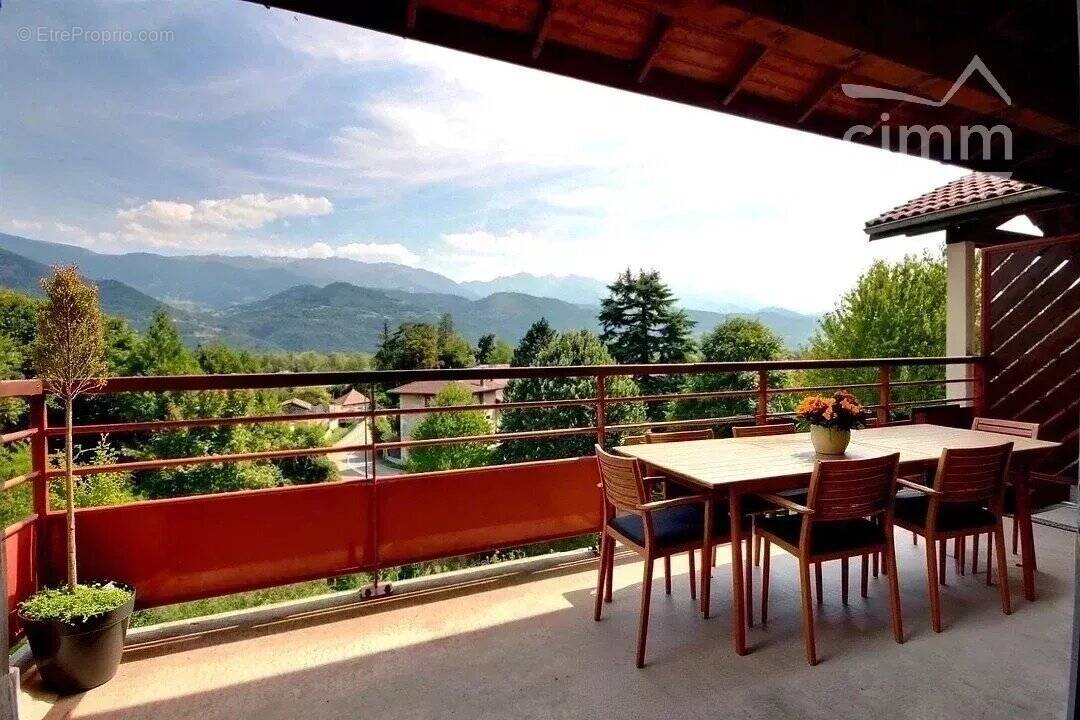 Appartement à LA TERRASSE