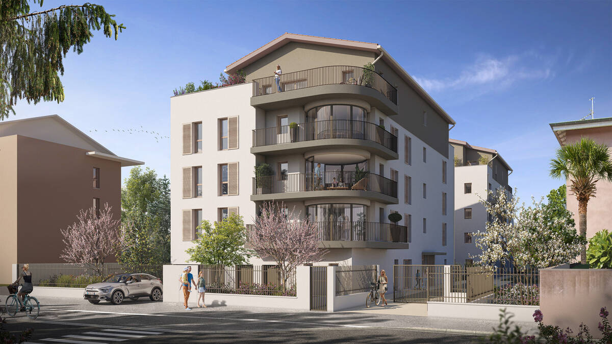 Appartement à MEYZIEU