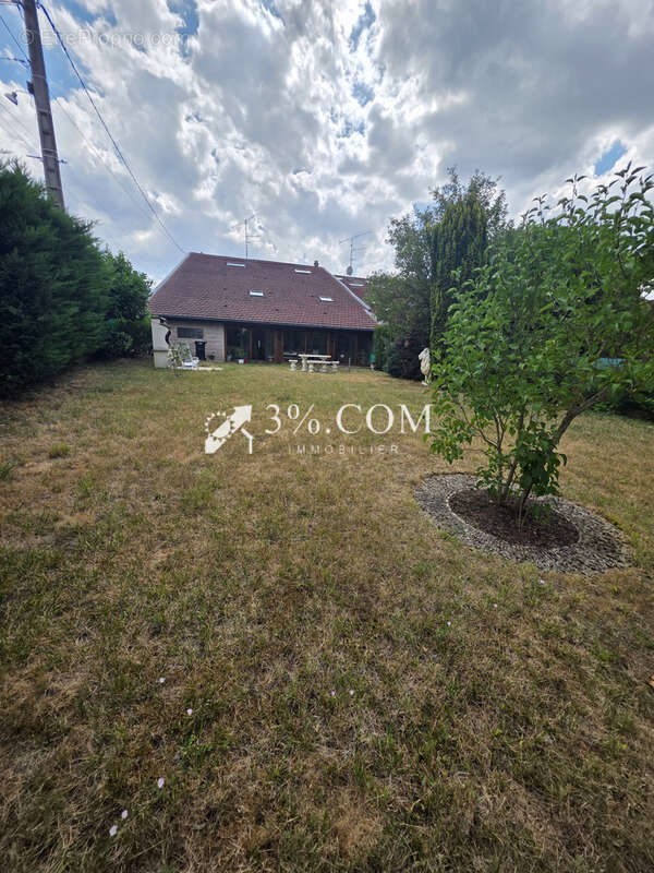 Spacieuse Maison Familiale de 340 m2 à Damelevieres (54360) - photo 39