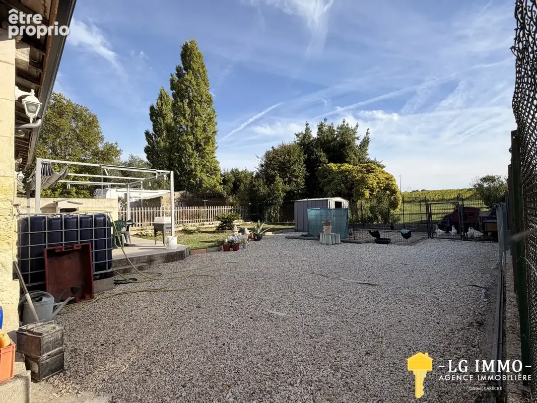 Maison 131 m2, 4 couchages, chai, jardinet - photo 22