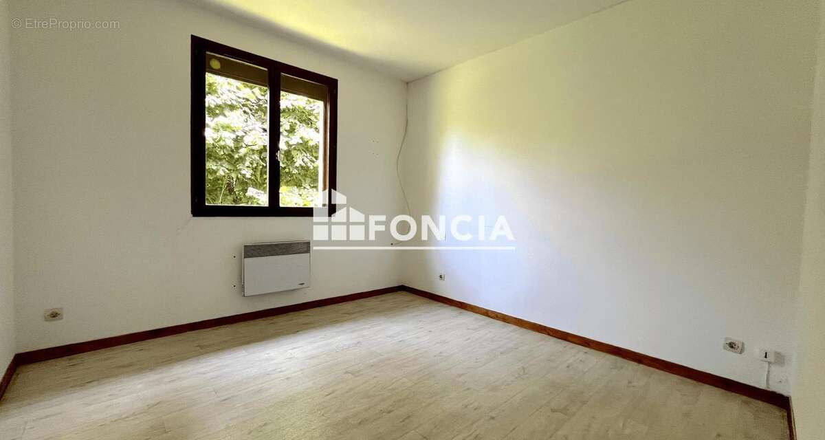 Maison à SAINT-OUEN-MARCHEFROY