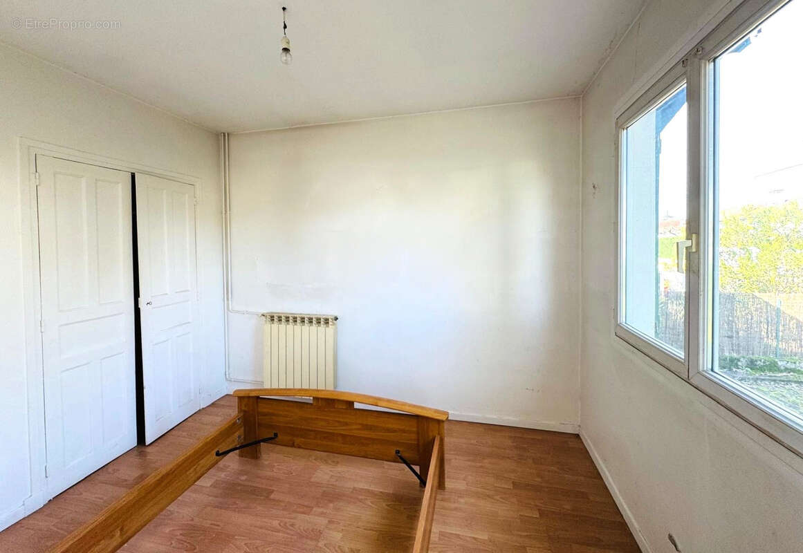 Maison 2 chambres avec jardin et fort potentiel à Saint-Vincent-de-Tyrosse - photo 4