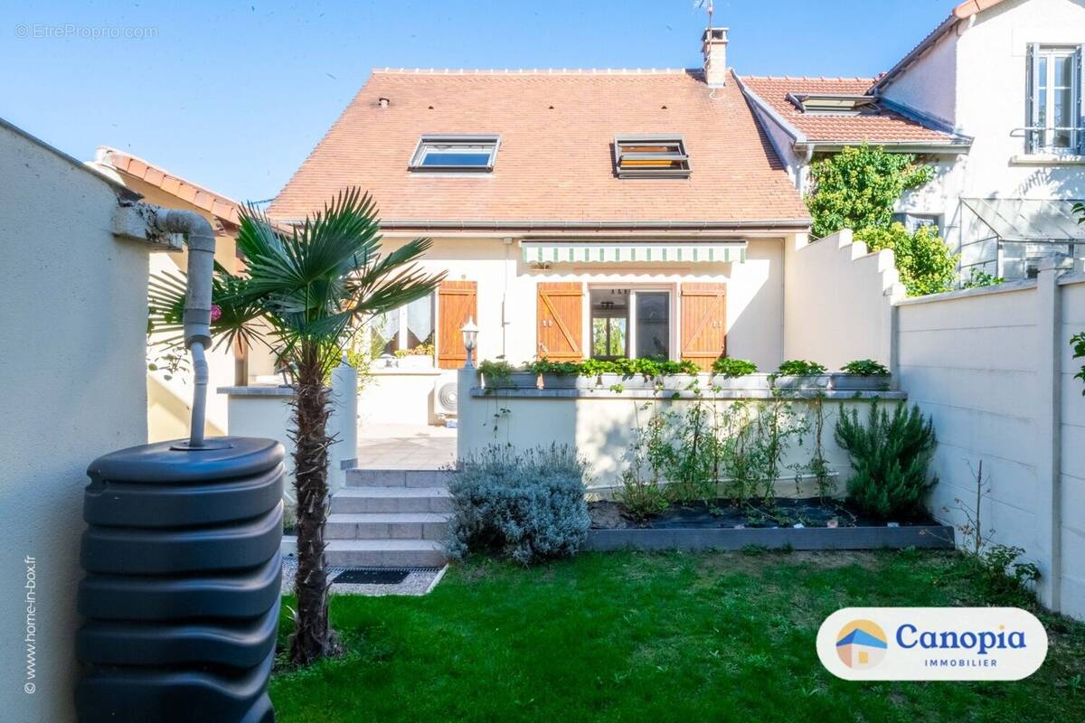 Maison à VILLEJUIF