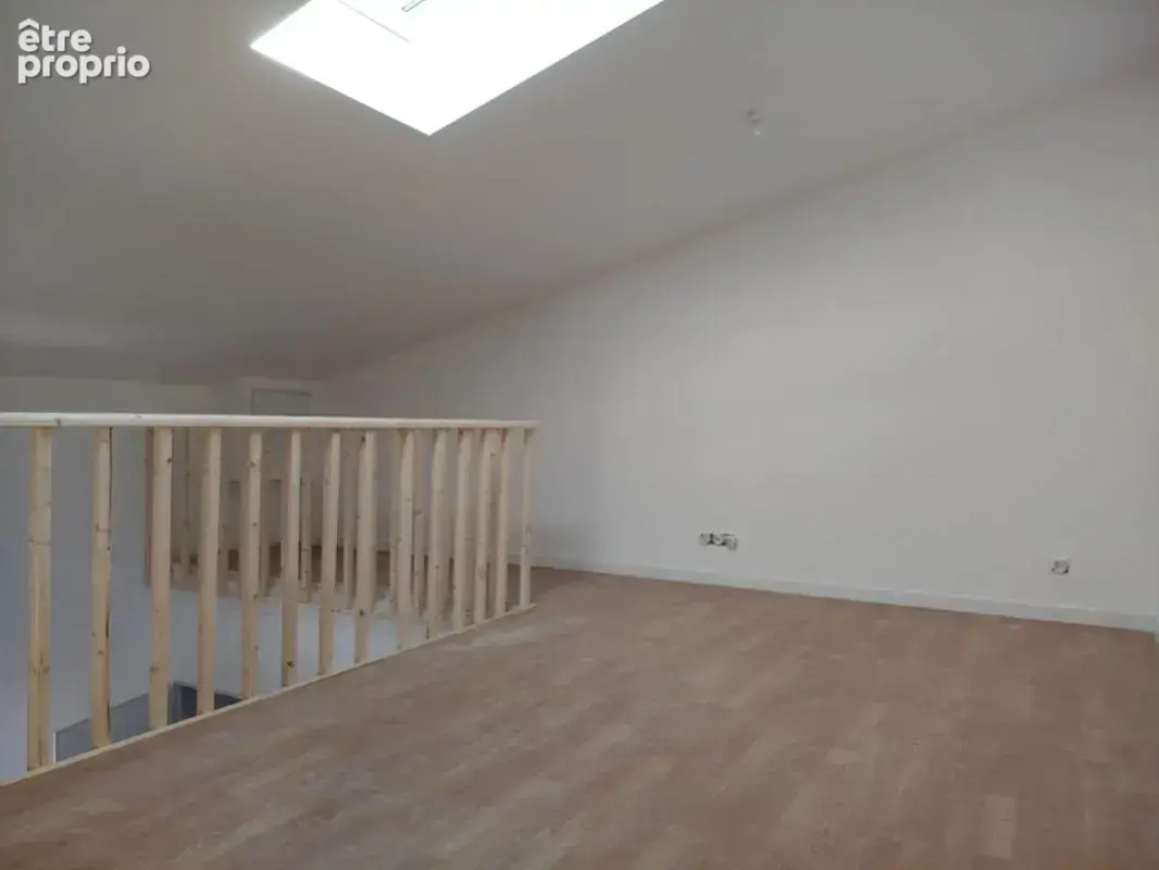 Maison Pourrieres 5 pièce(s) 92 m2 avec terrasse et balcon - photo 9