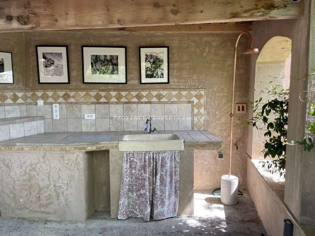 Maison à LORGUES