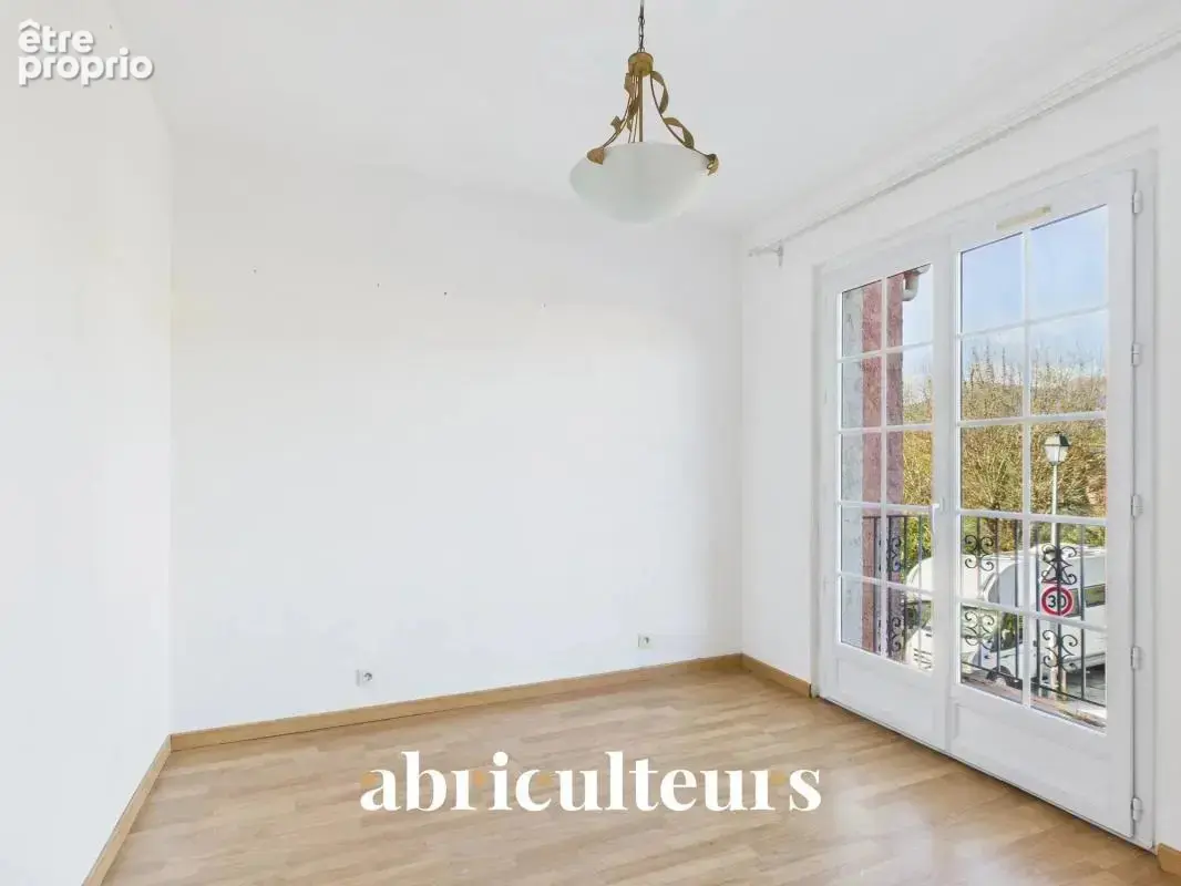 Villa mitoyenne 89m2 avec jardin, 3 chambres et accès piscine – Domaine sécurisé - en vente à Villeneuve-Loubet (06270) - photo 13