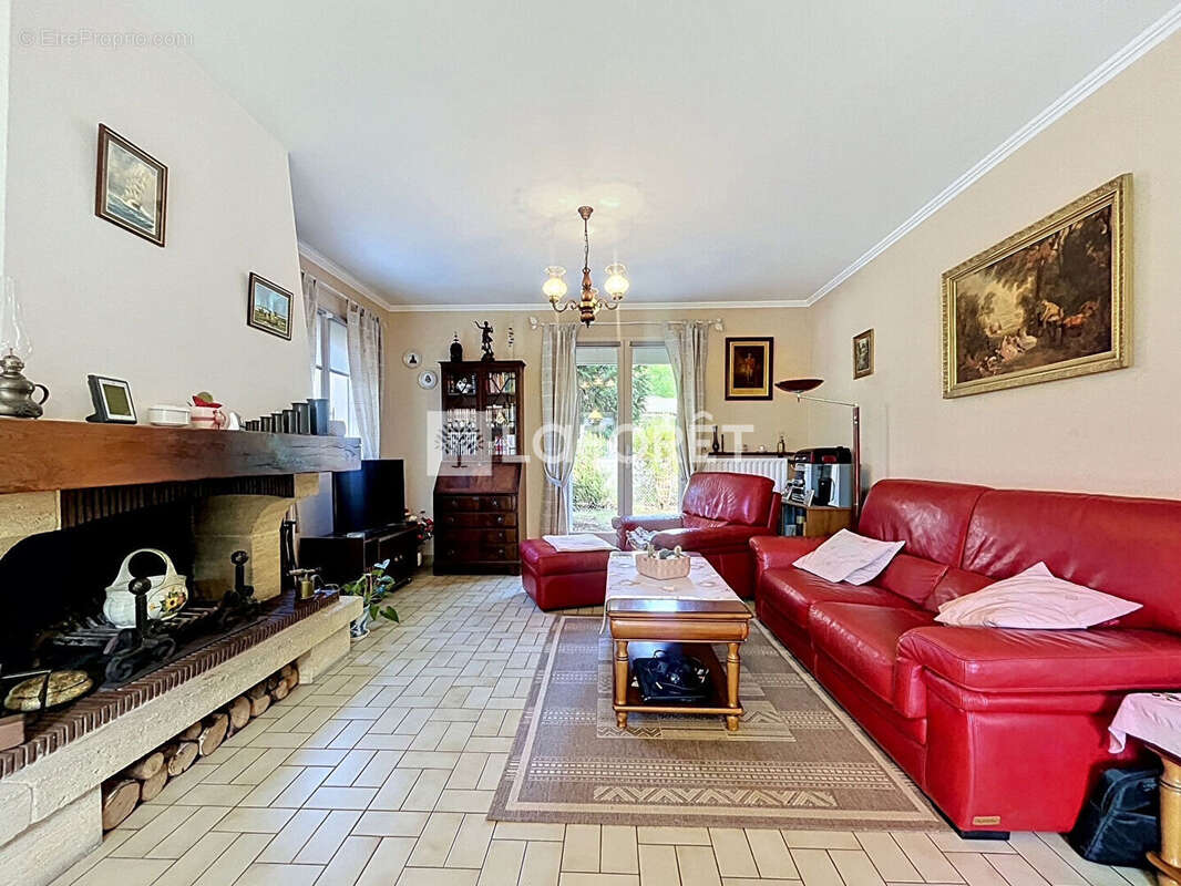 Maison à PETIT-COURONNE