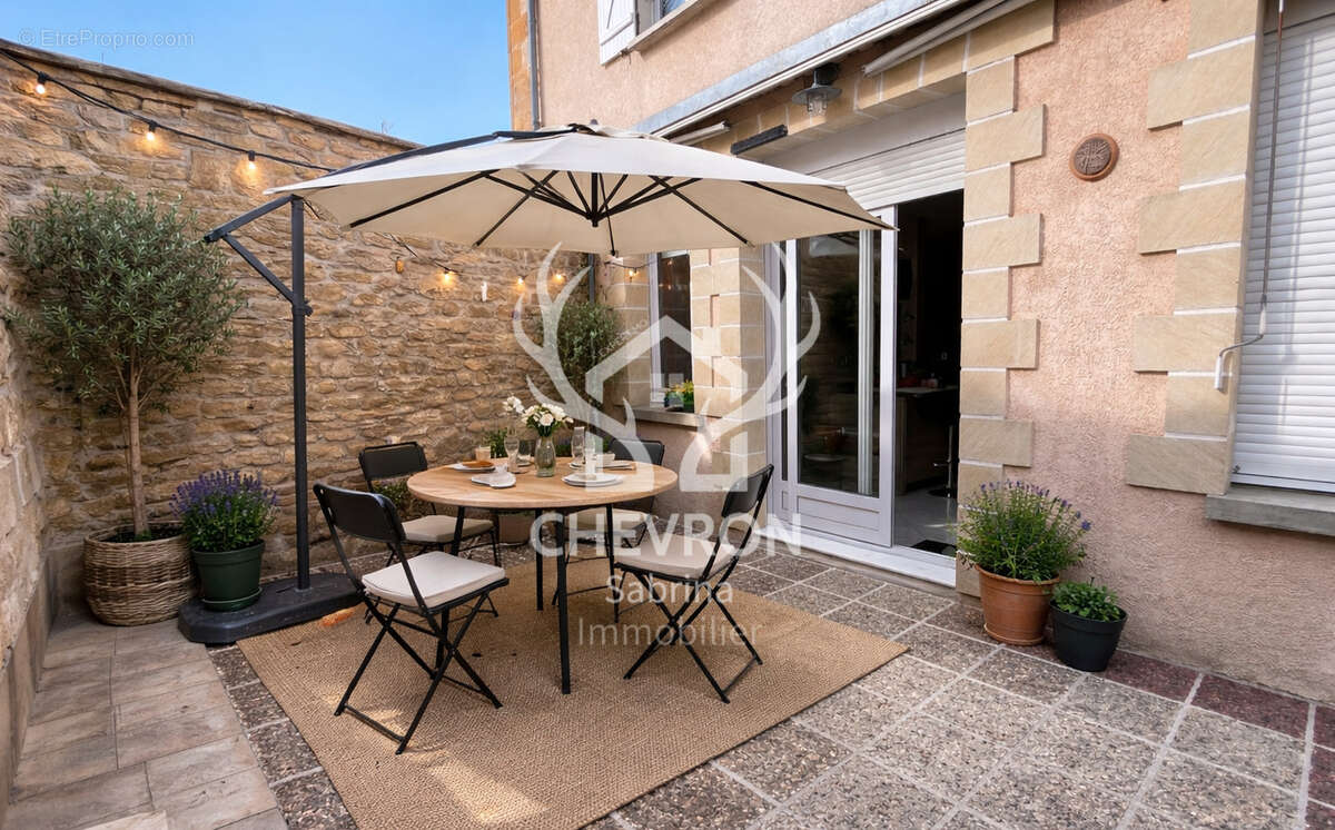 Appartement à CHARLEVILLE-MEZIERES