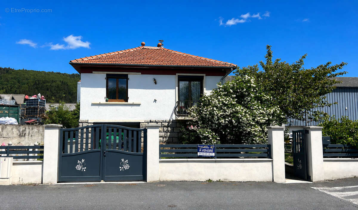 Maison à ALLEGRE