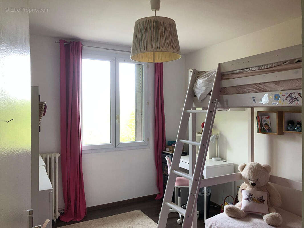 Maison à BUC