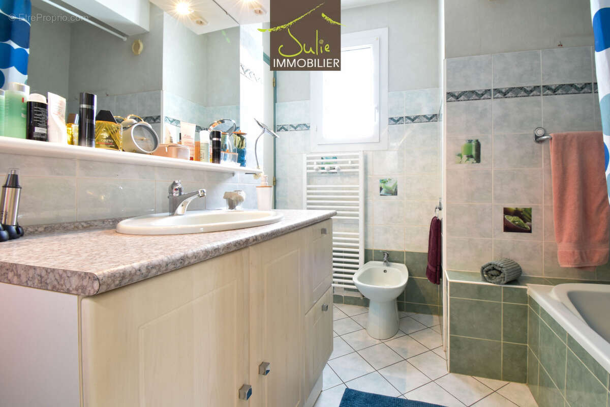 Maison à LA FORET-SUR-SEVRE