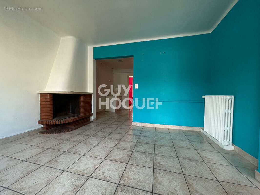 Maison à SAINT-GUYOMARD