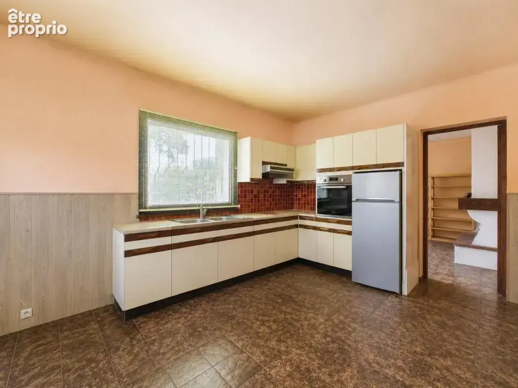 A vendre villa familiale de 176 m² avec piscine plaine de peri - photo 3