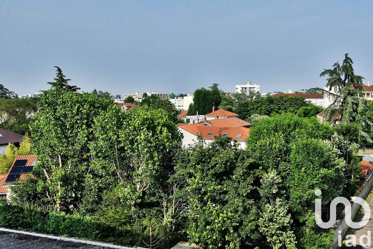 Photo 1 - Appartement à LYON-5E