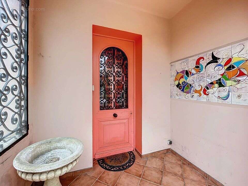 Maison à CAGNES-SUR-MER